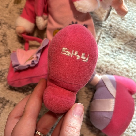 Vintage WB Girls Doll- Tweety Bird “Sky” - Picture 5 of 7